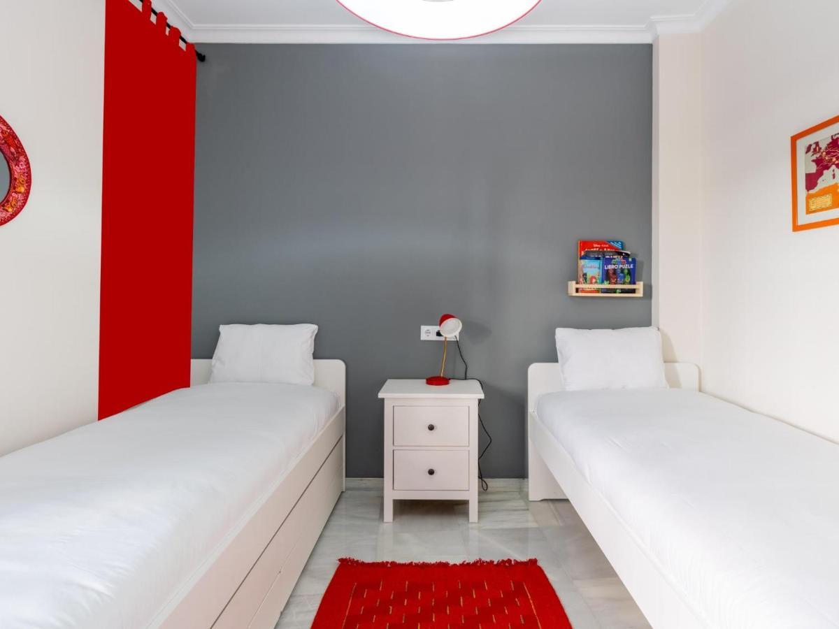 Holi-Rent Penthouse Penuelas إشبيلية المظهر الخارجي الصورة